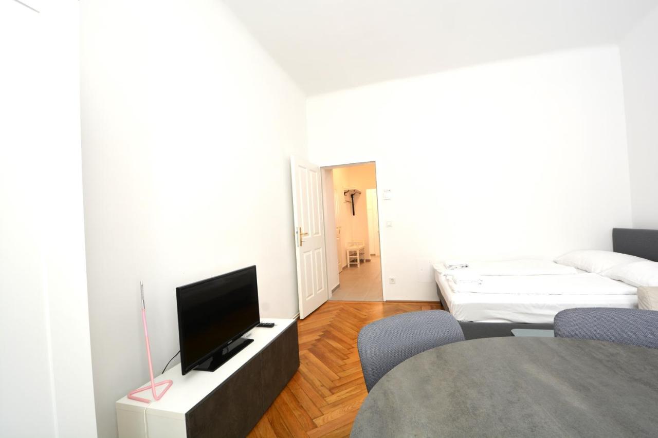 Universum Apartment 4 Вена Экстерьер фото